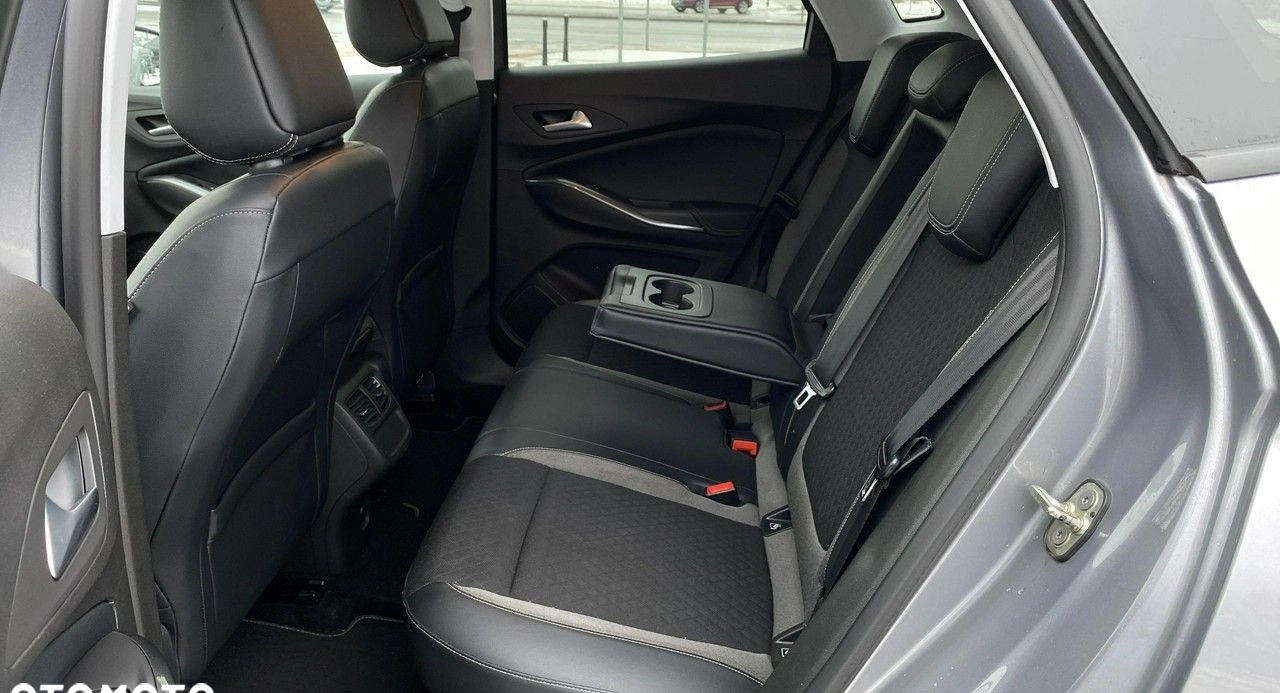Opel Grandland X cena 74900 przebieg: 105000, rok produkcji 2017 z Skępe małe 352